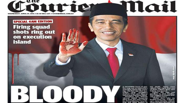 Foto ilustrasi berita utama media Australia, The Courier Mail, yang menampilkan tangan Presiden RI Jokowi berlumur darah, Rabu (29/4/2015). 