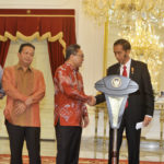 Ketum PAN Zulkifli Hasan dan Presiden Jokowi (ANTARA)