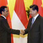 Presiden Indonesia Joko Widodo menghadiri pertemuan dengan Presiden China Xi Jinping (REUTERS)