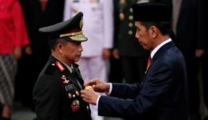 Kapolri Jenderal Tito Karnavian dan Presiden Jokowi (IST)