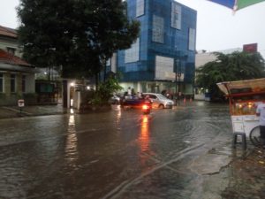 Banjir di Jalan bendung Hilir 