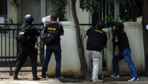 Penyergapan terduga teroris bom panci di Bandung (IST)