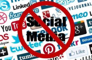 Pemblokiran media sosial (IST)