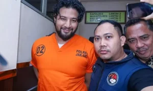 tak-dapat-izin-ditjen-pas-ammar-zoni-batal-jalani-sidang-di-jakarta-iyp