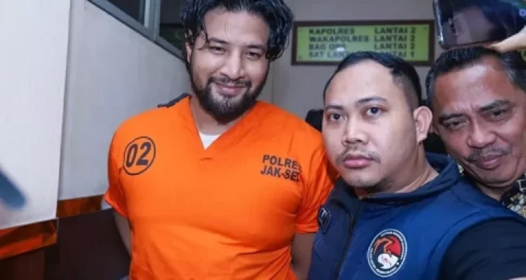 tak-dapat-izin-ditjen-pas-ammar-zoni-batal-jalani-sidang-di-jakarta-iyp